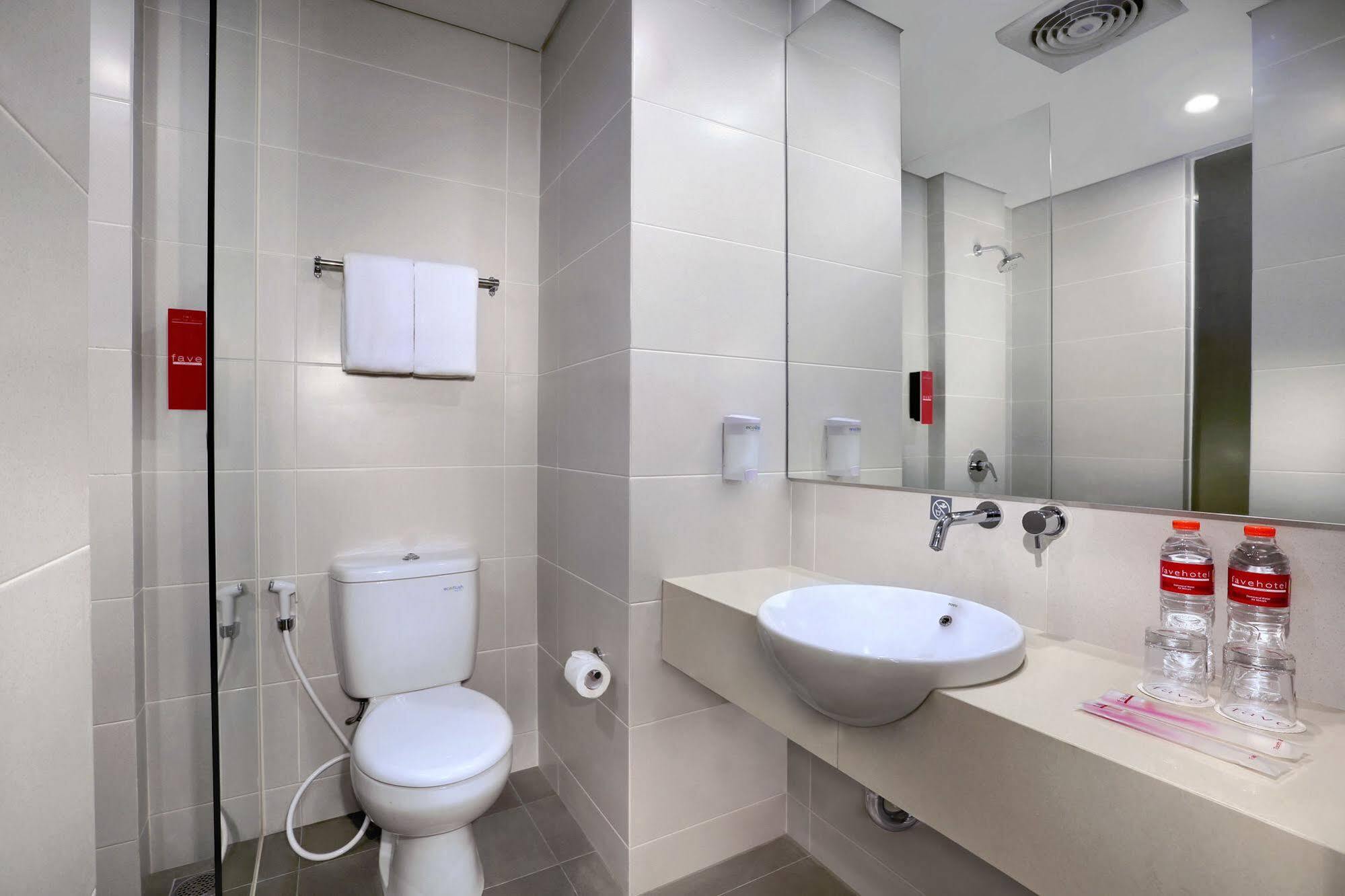 Favehotel Sudirman Bojonegoro Ngoại thất bức ảnh