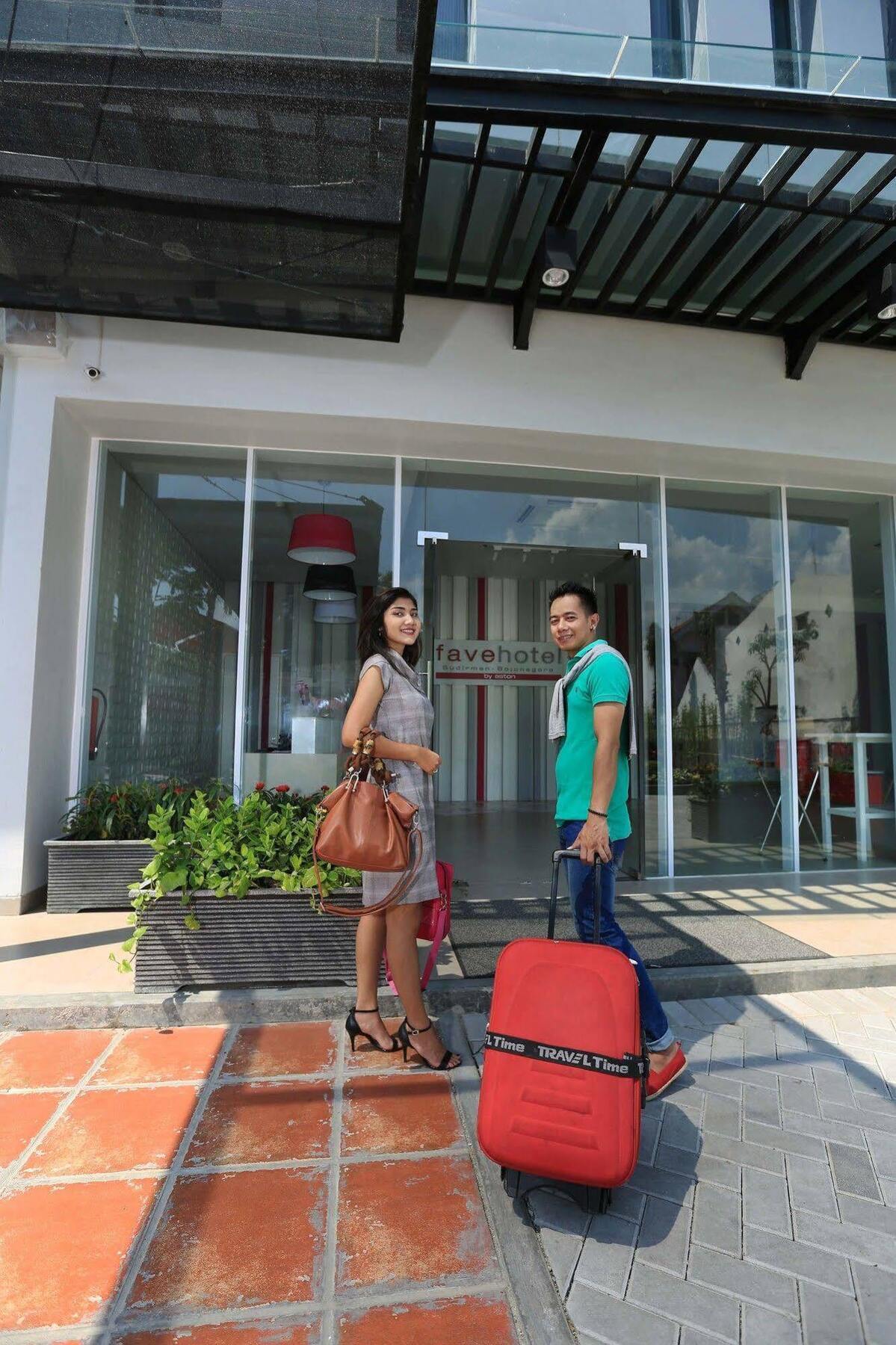 Favehotel Sudirman Bojonegoro Ngoại thất bức ảnh